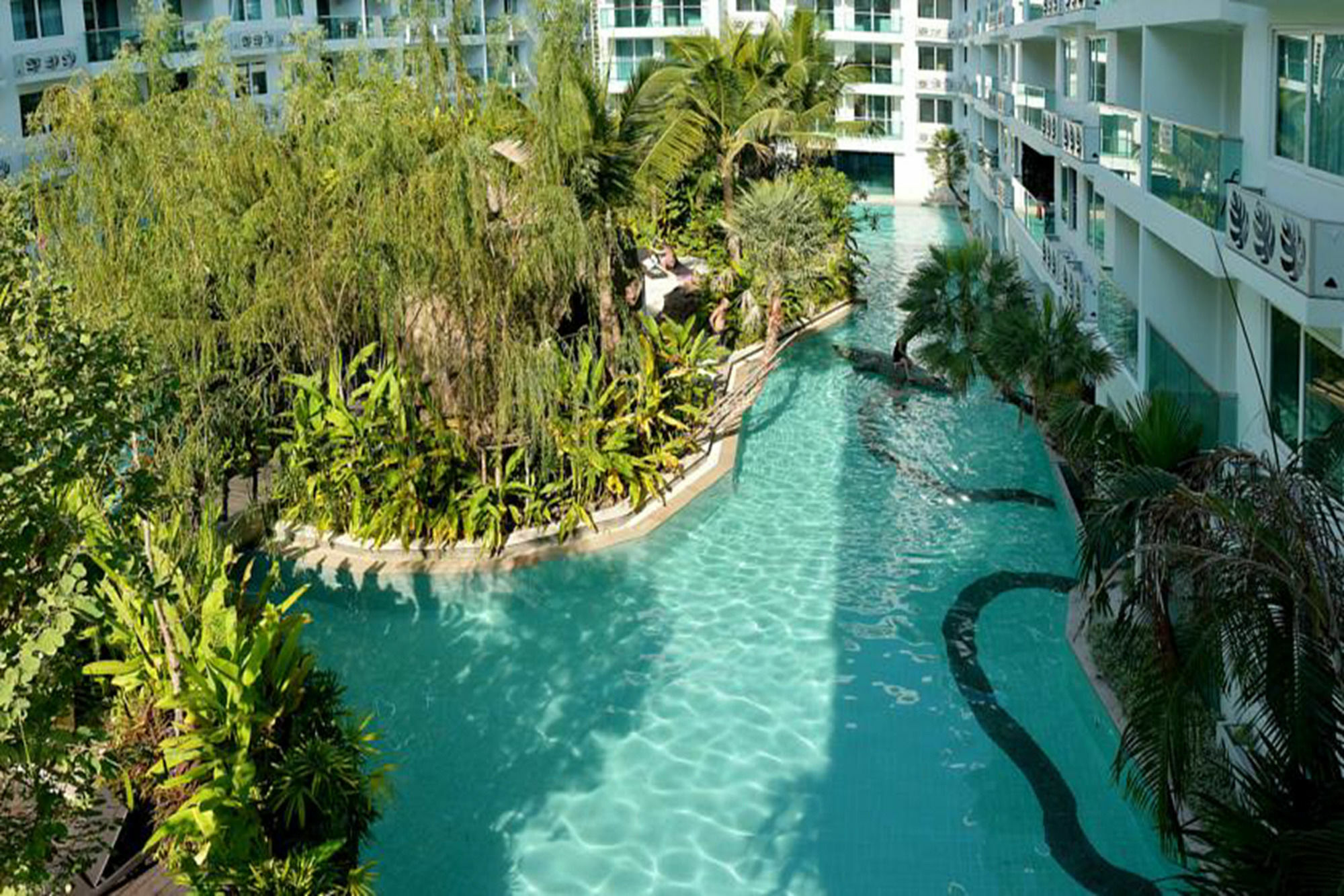 Amazon Pattaya Jomtien Apartments Екстериор снимка