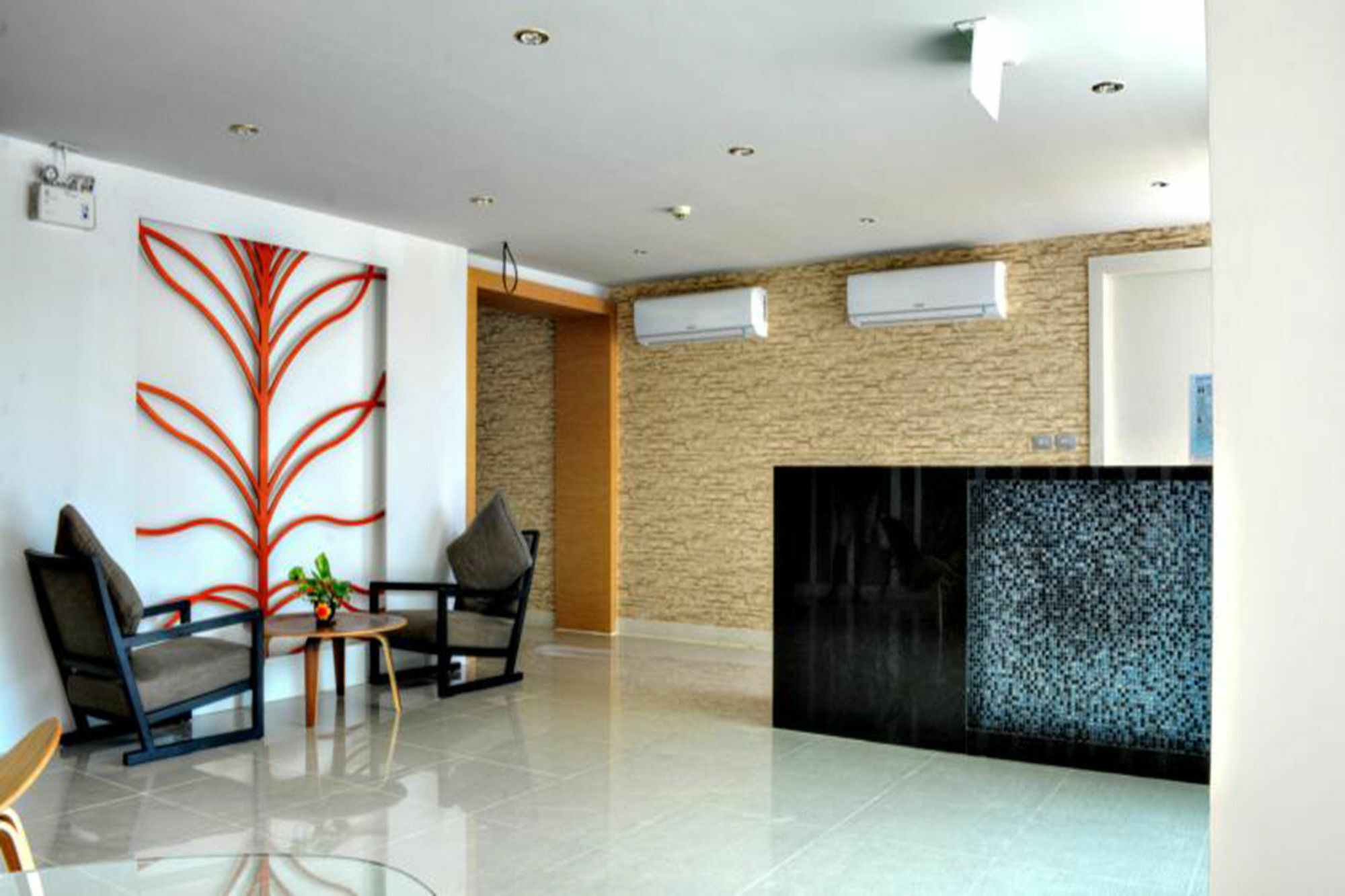 Amazon Pattaya Jomtien Apartments Екстериор снимка