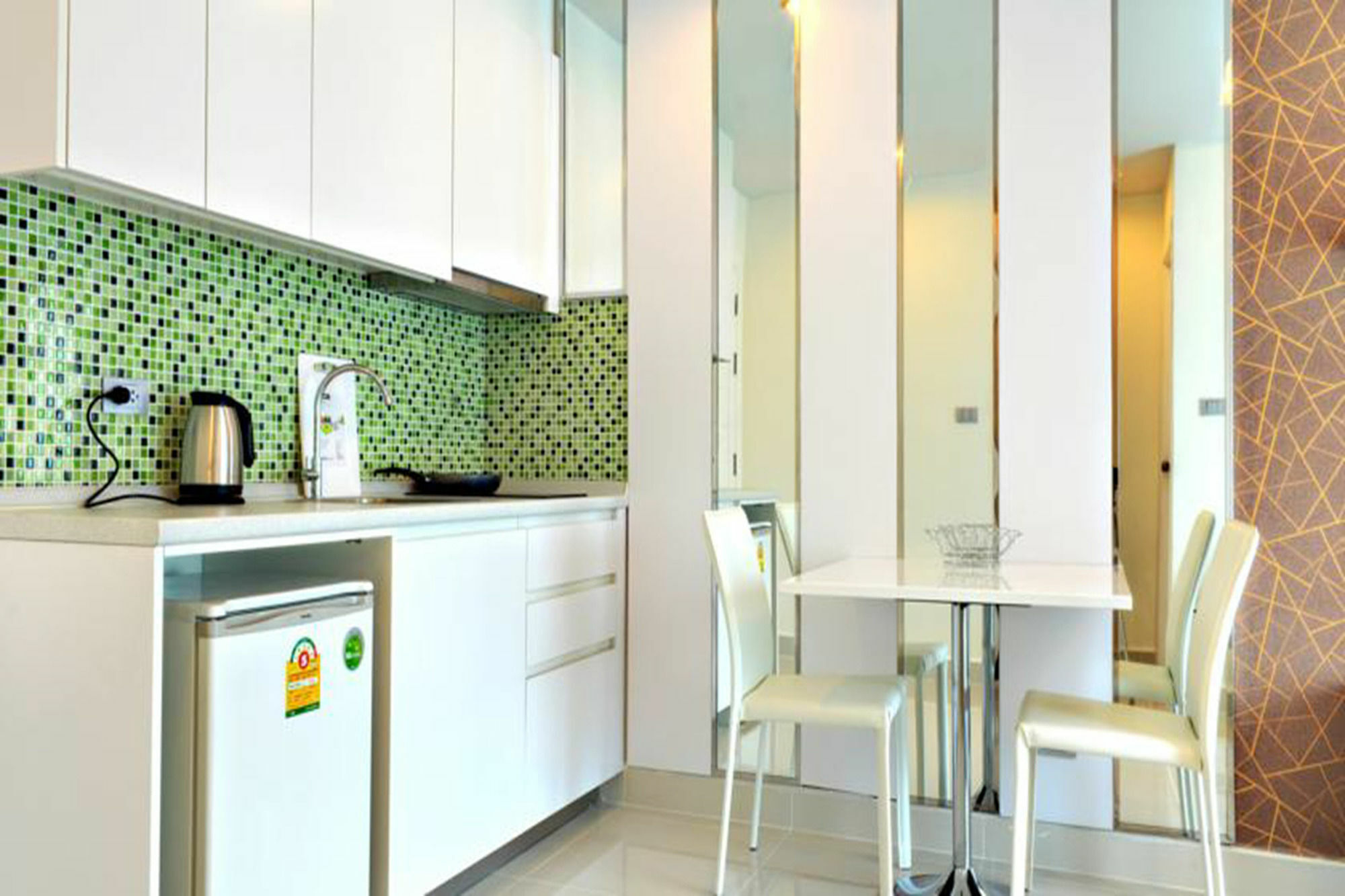 Amazon Pattaya Jomtien Apartments Екстериор снимка