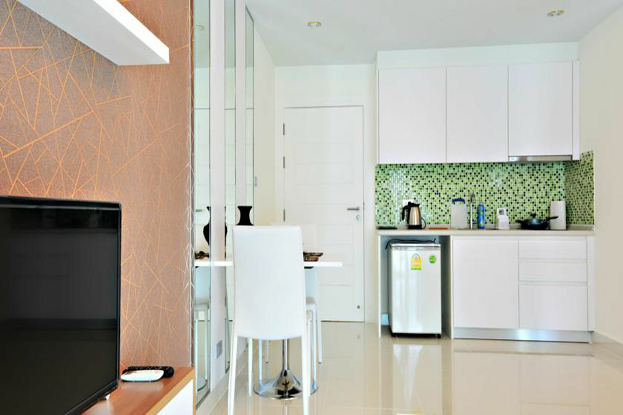 Amazon Pattaya Jomtien Apartments Екстериор снимка