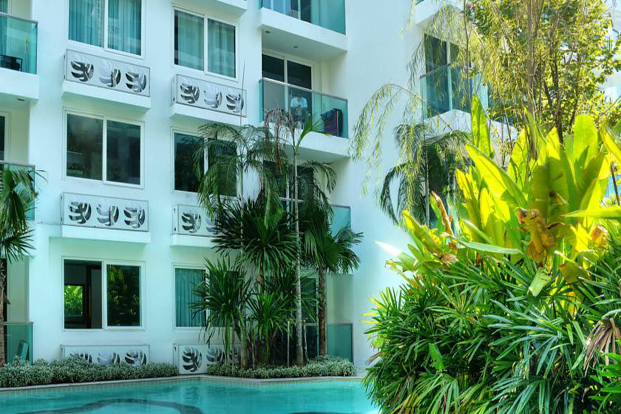 Amazon Pattaya Jomtien Apartments Екстериор снимка