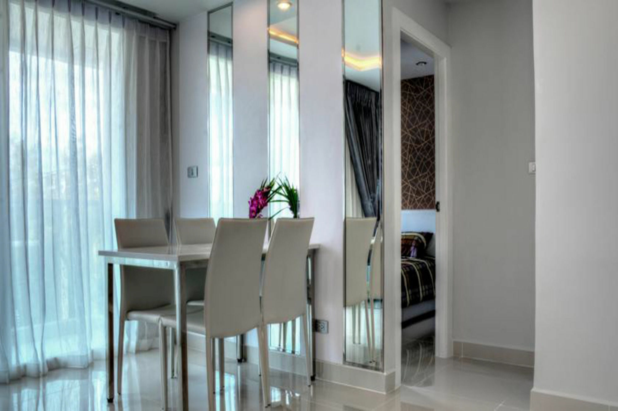 Amazon Pattaya Jomtien Apartments Екстериор снимка